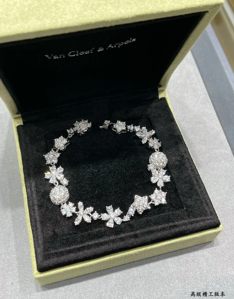 Vca Bracelets Sleek 255024