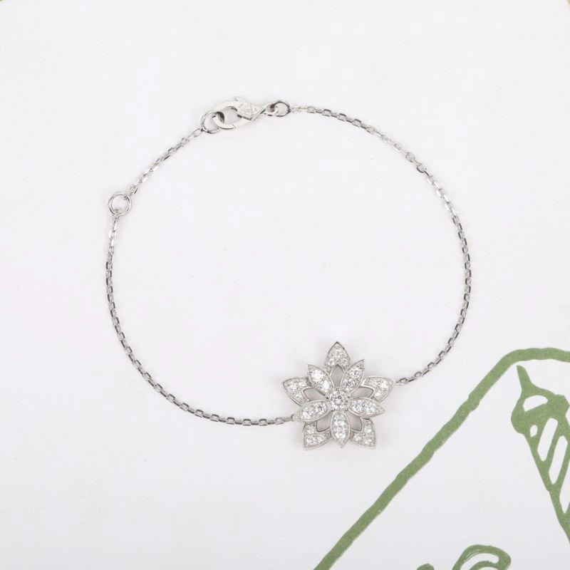 Elegant Vca Bracelets 254871