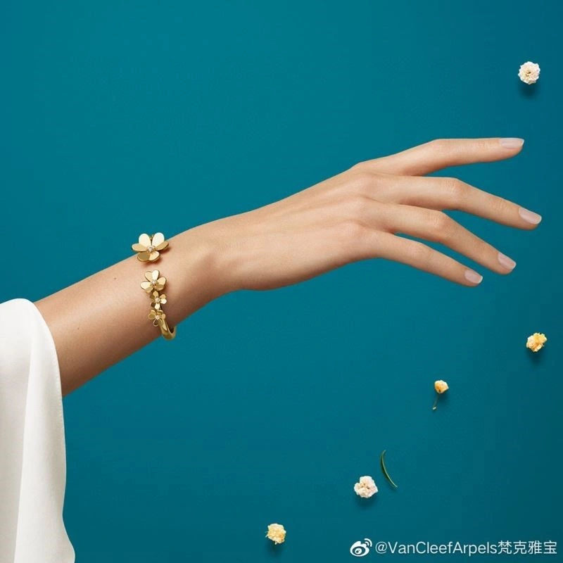 FashionForward Vca Bracelets 254885