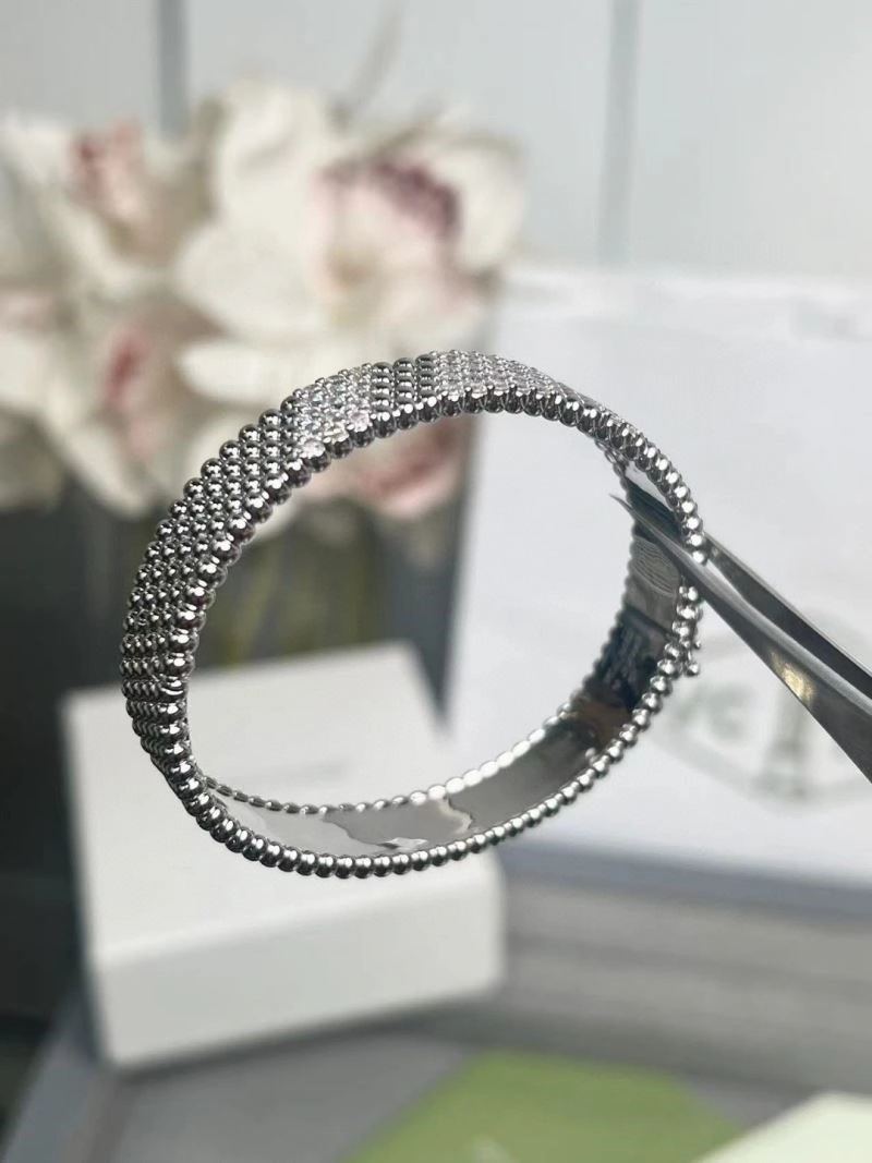 Fashionable Vca Bracelets 254862