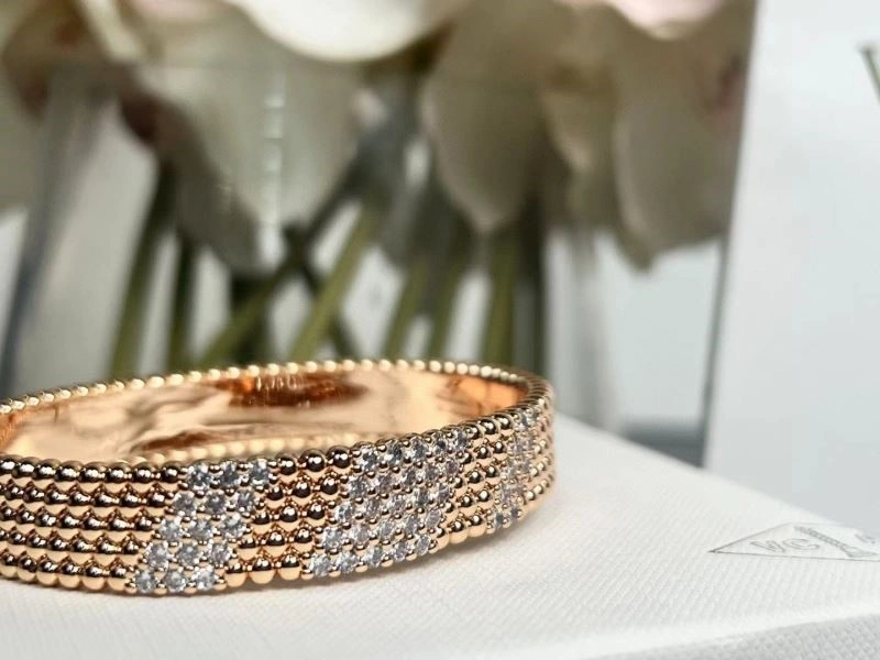 UrbanChic Vca Bracelets 254861