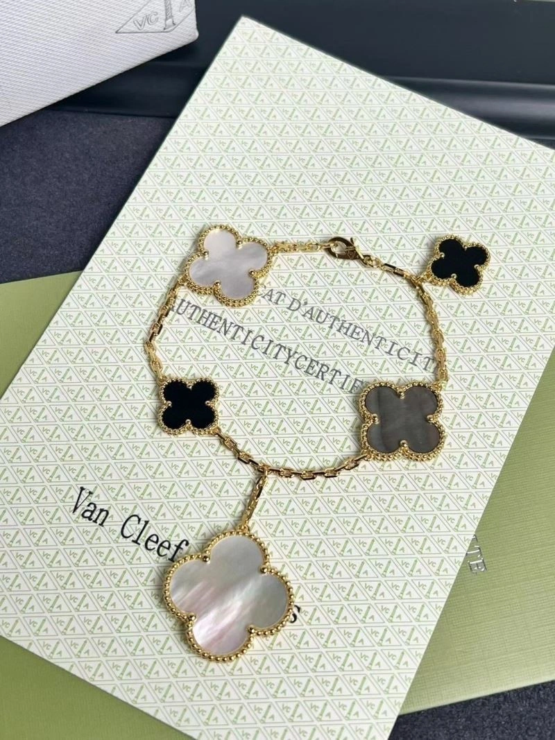 Efficient Vca Bracelets 254860