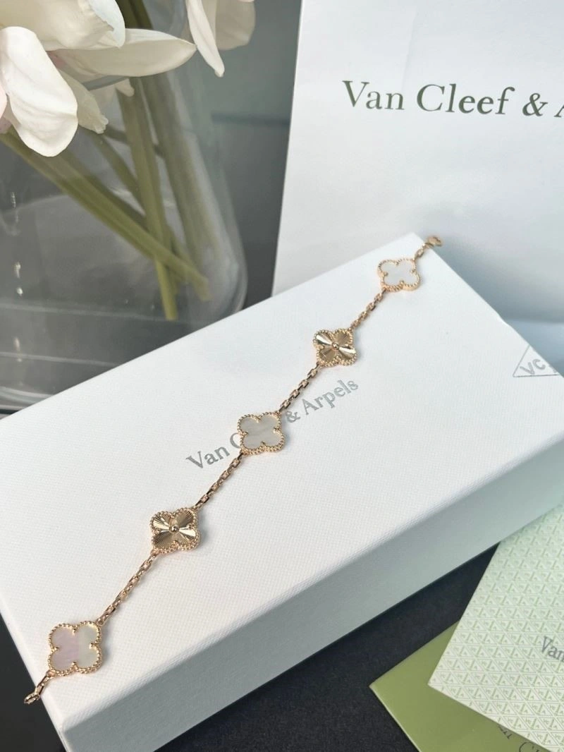 HighPerformance Vca Bracelets 254883