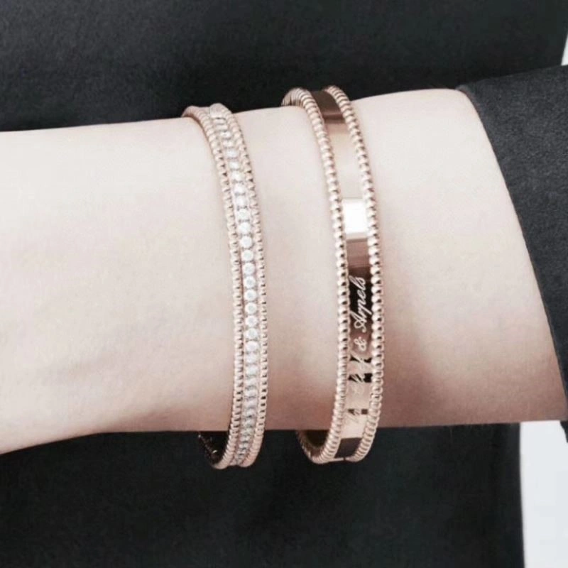 Sophisticated Vca Bracelets 254856