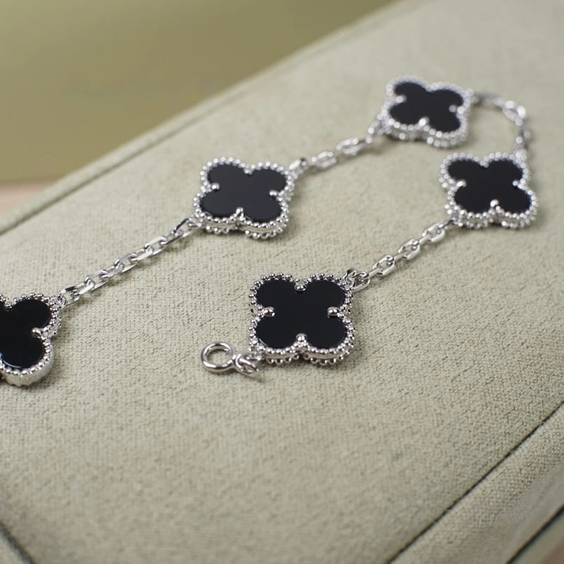 Resilient Vca Bracelets 254850
