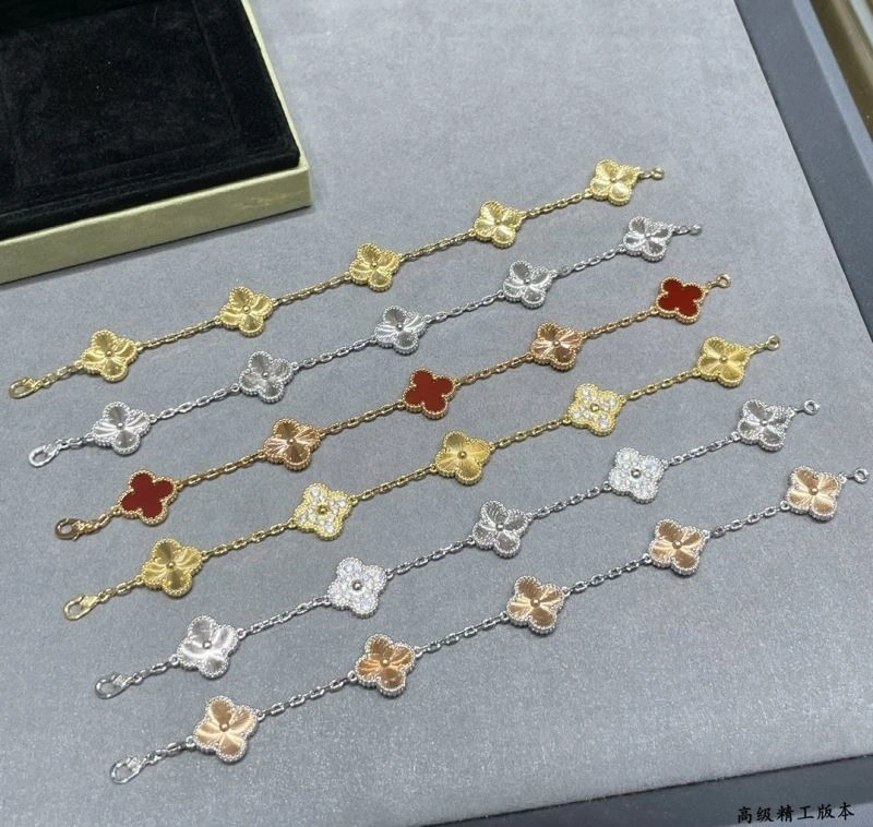 Functional Vca Bracelets 254849