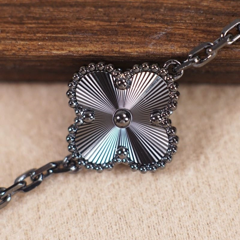 Contemporary Vca Bracelets 254842