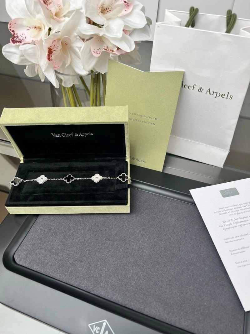 Vca Bracelets Modern 254823