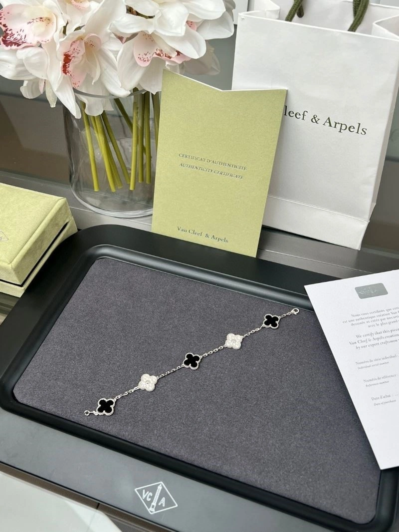 Vca Bracelets Modern 254823