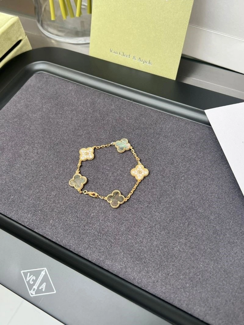 OdorResistant Vca Bracelets 254828