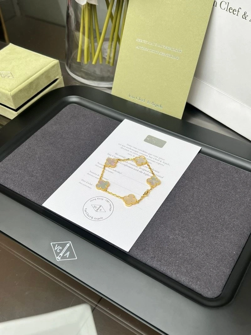 Vca Bracelets UrbanStyle 254829