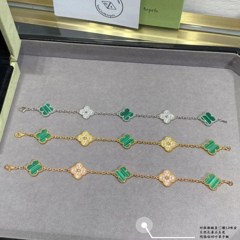 Unique Vca Bracelets 254819