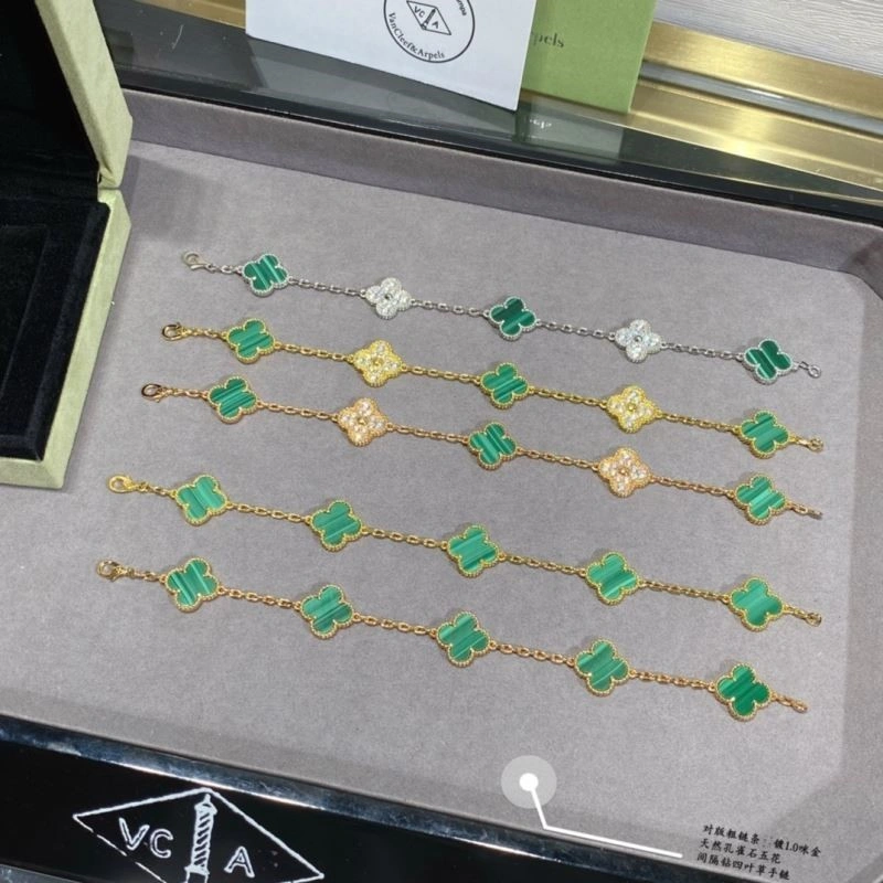 Unique Vca Bracelets 254819