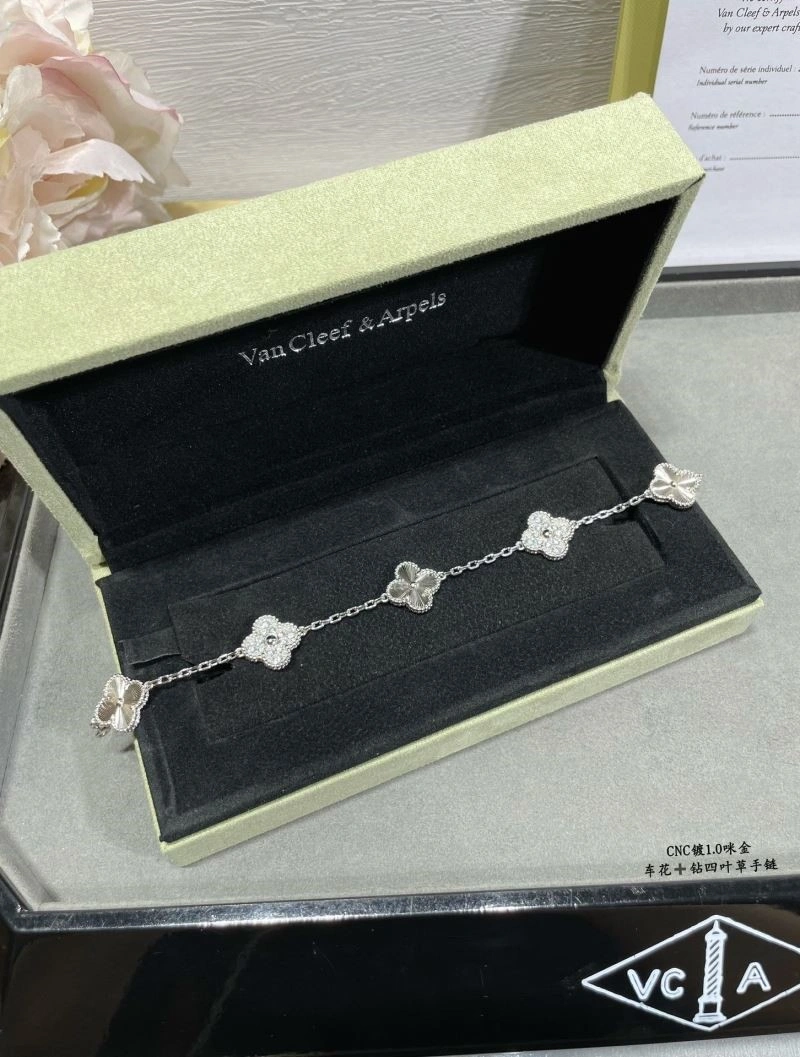 Vca Bracelets Chic 254814