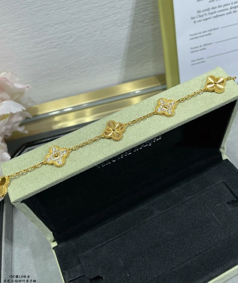 Vca Bracelets Chic 254814