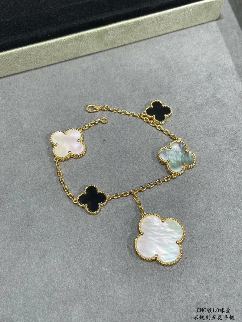 Fashionable Vca Bracelets 254813