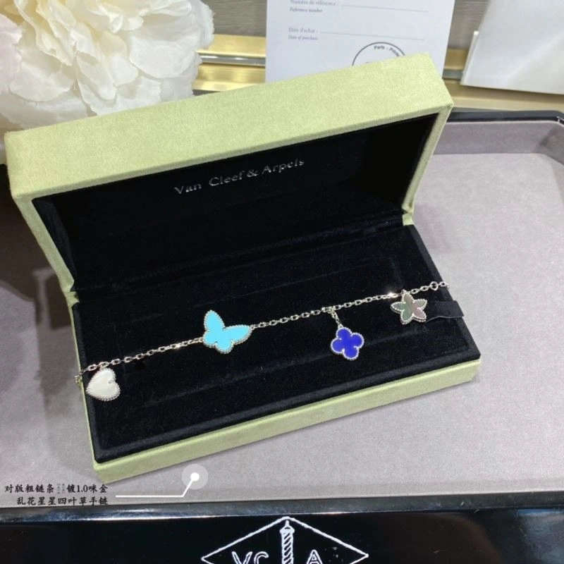 Vca Bracelets NewStyle 254812
