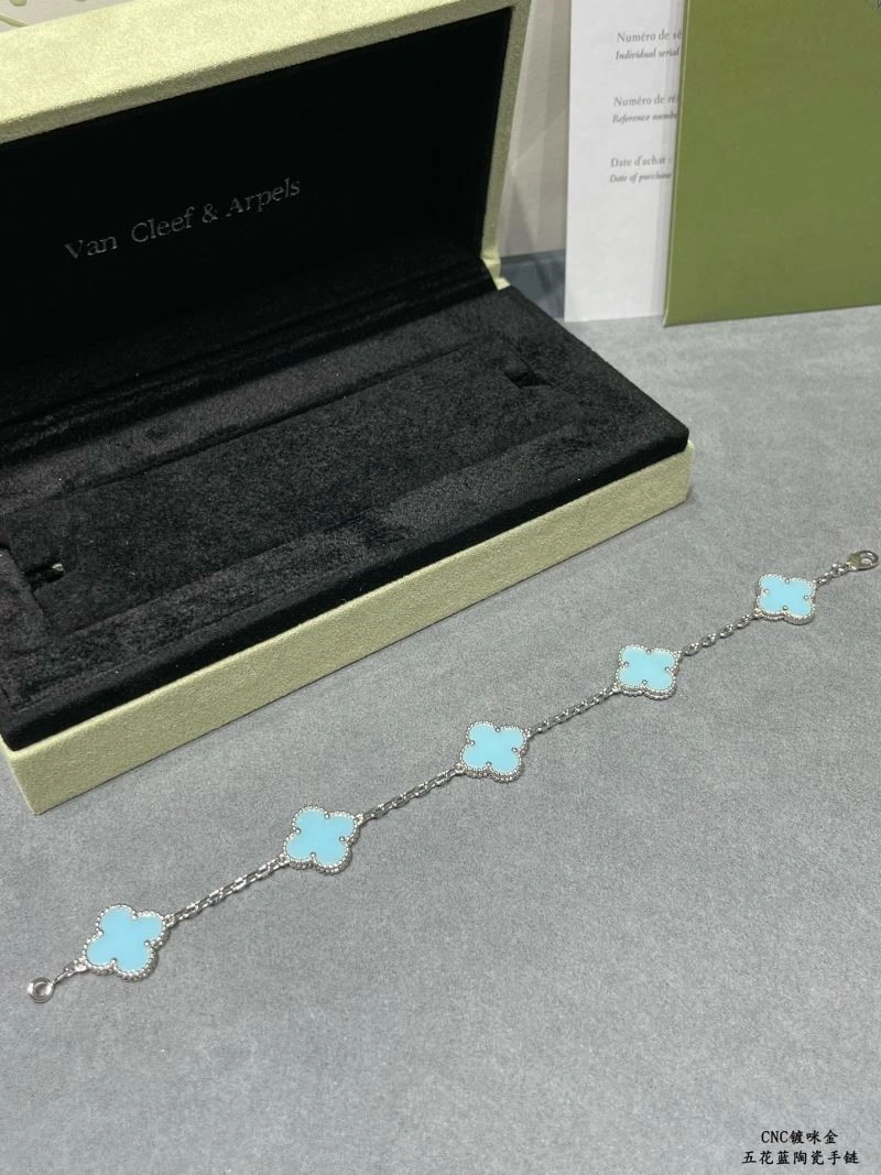 Vca Bracelets Lightweight 254810