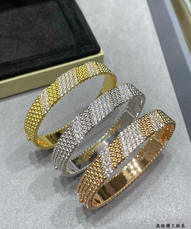 Vca Bracelets NewStyle 254801