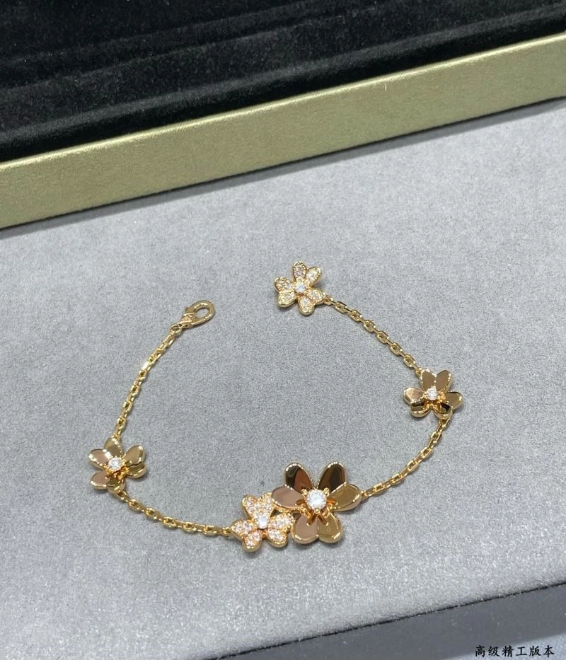 Vca Bracelets Effortless 254796