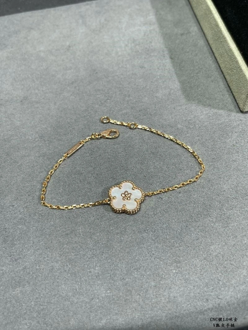 Affordable Vca Bracelets 254775