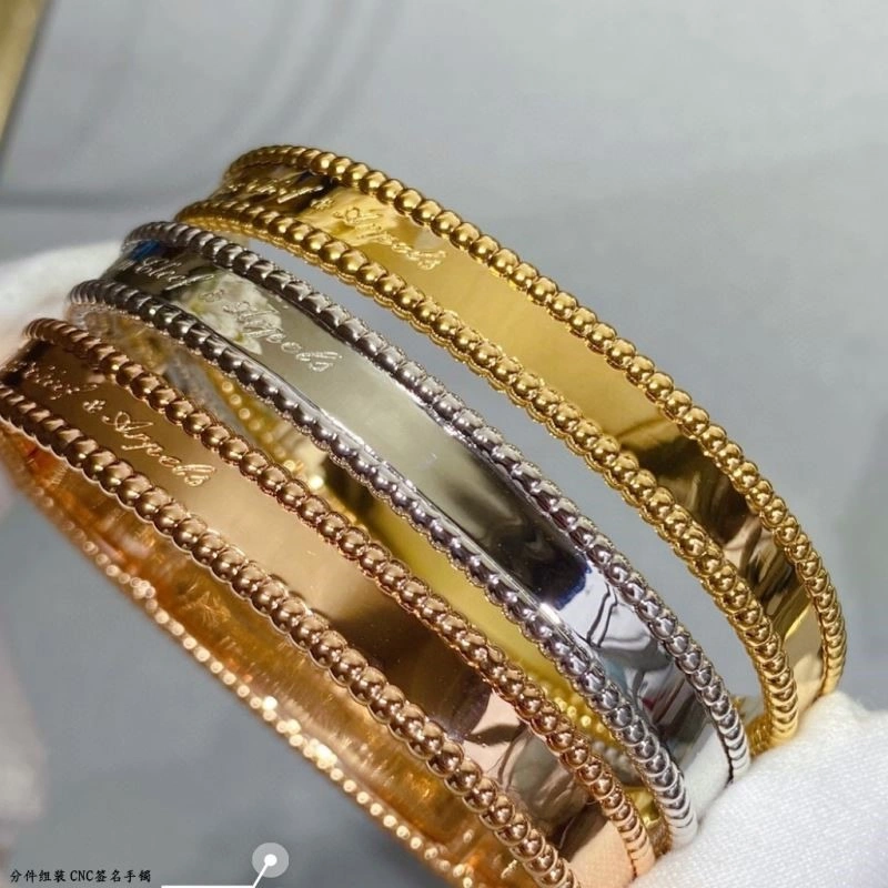 OdorResistant Vca Bracelets 254799