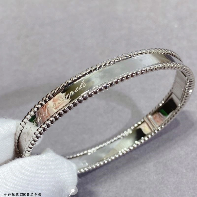 OdorResistant Vca Bracelets 254799