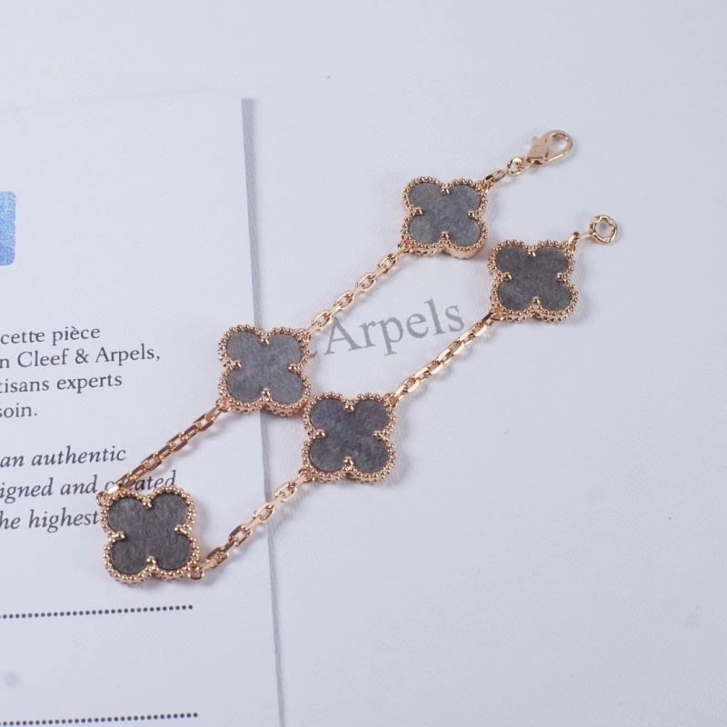 Vca Bracelets NewStyle 254795