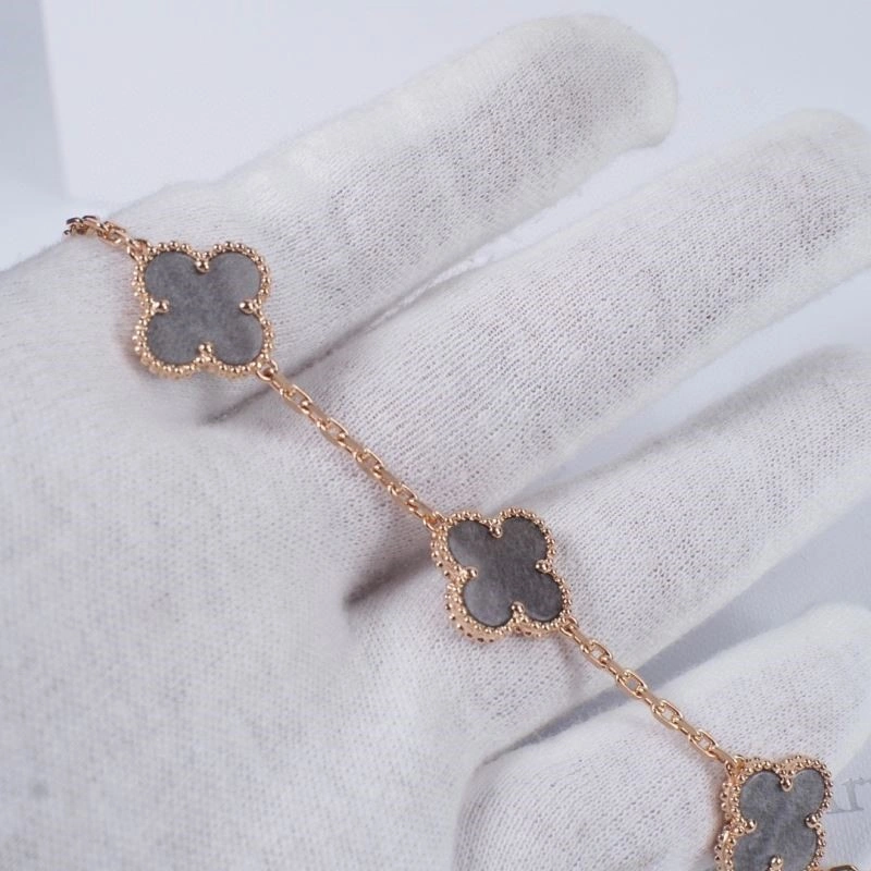 Vca Bracelets NewStyle 254795