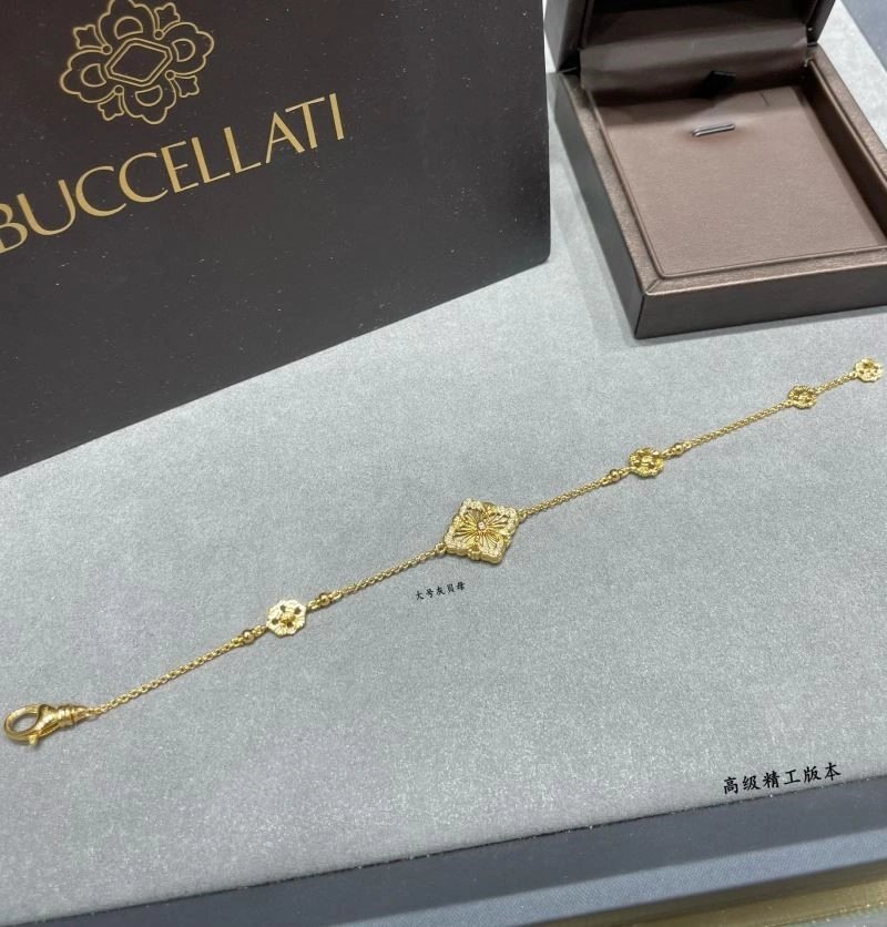 WellDesigned Vca Bracelets 254596