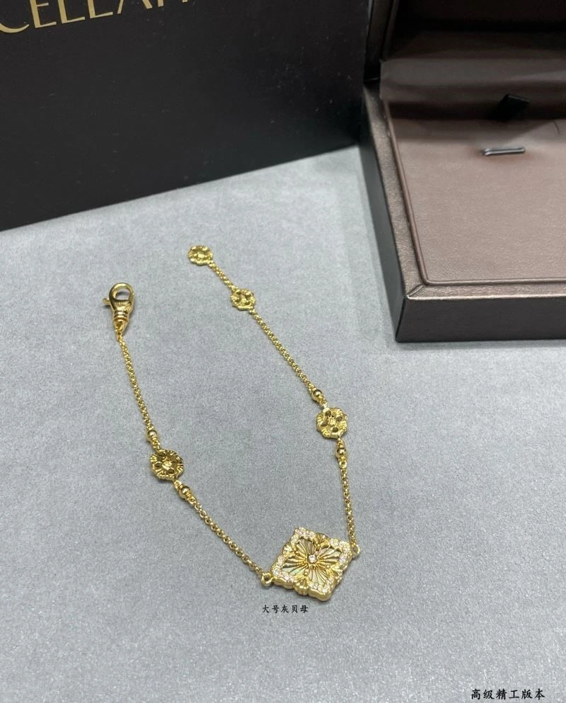 WellDesigned Vca Bracelets 254596