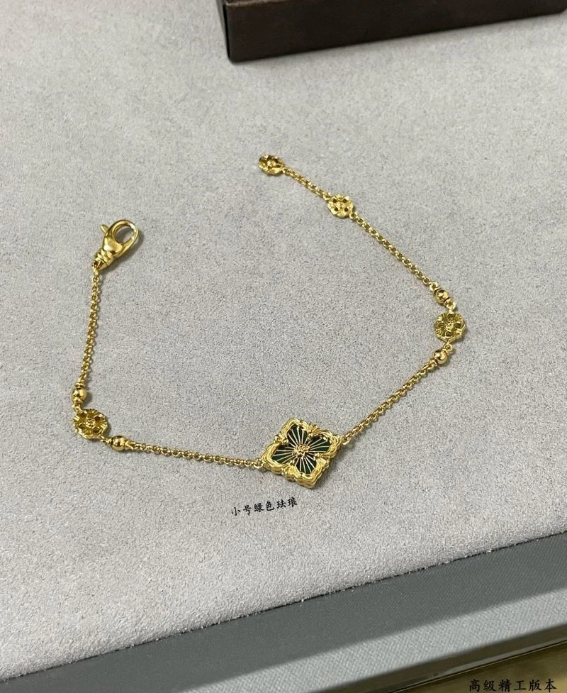 Vca Bracelets FashionForward 254584