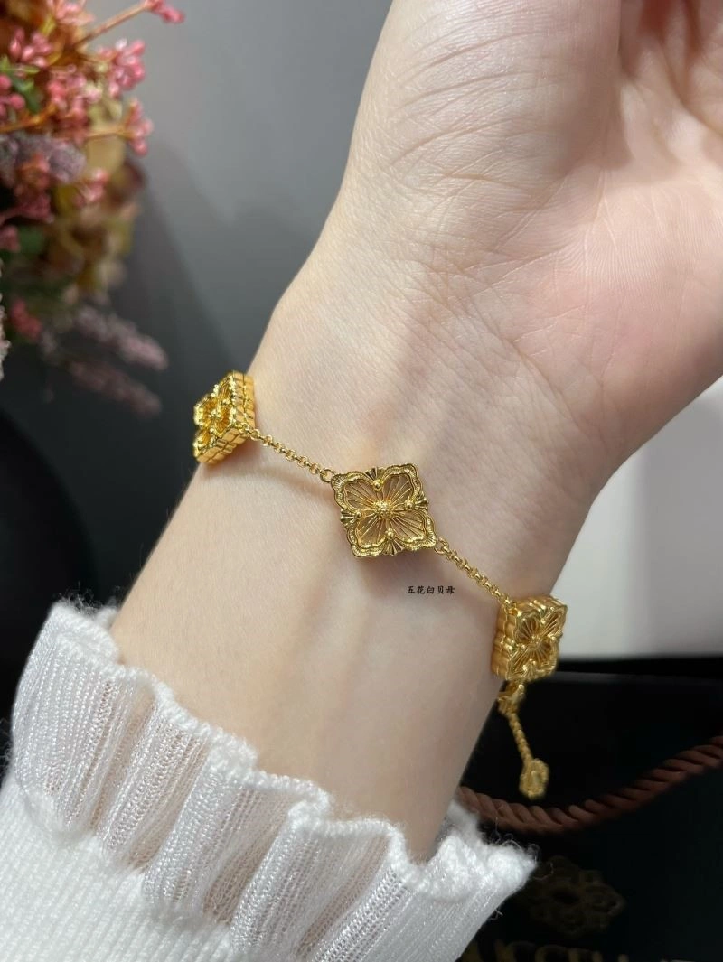 Trendsetting Vca Bracelets 254592