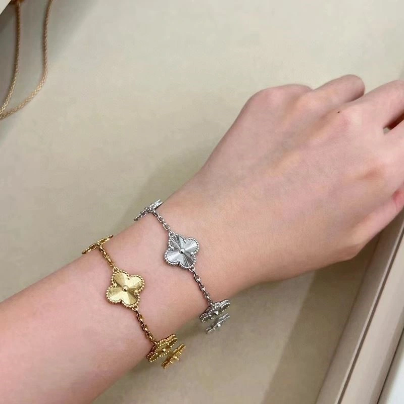 Vca Bracelets Refined 254542