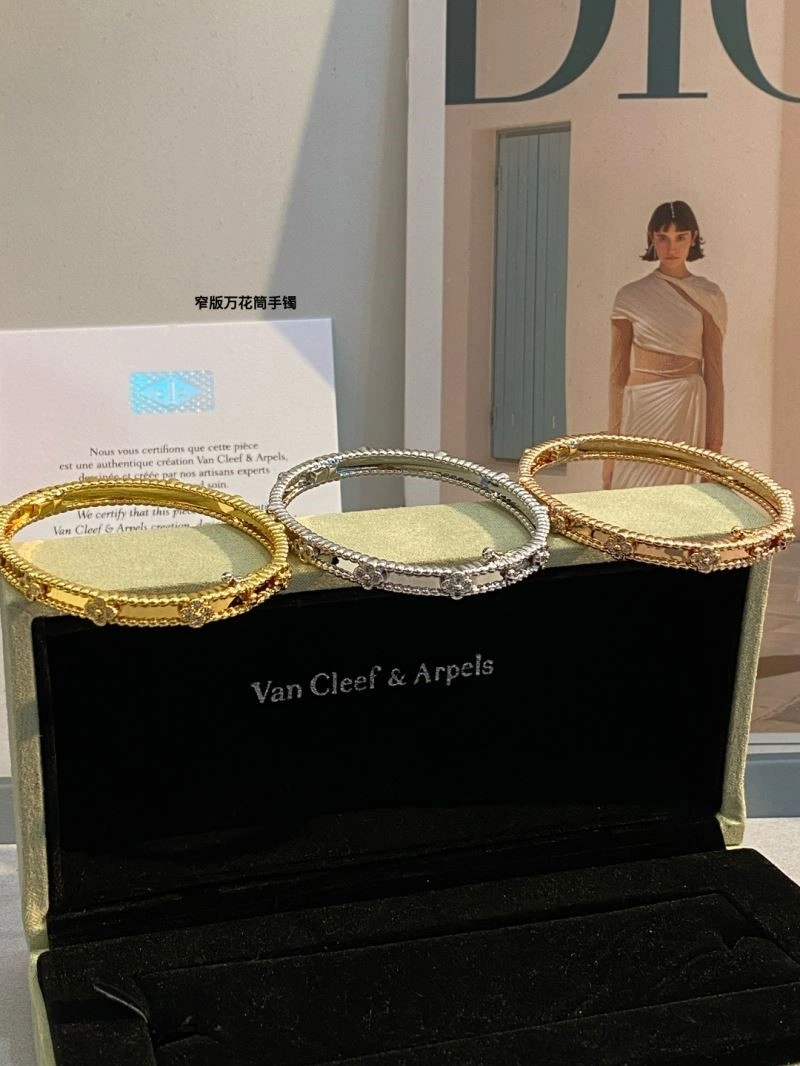 Vca Bracelets GoodFit 254476