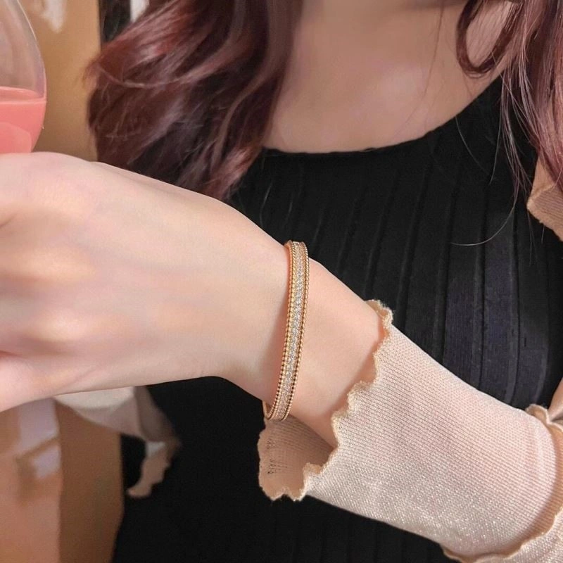 Vca Bracelets Tailored 254478