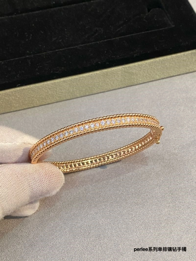 Vca Bracelets Tailored 254478