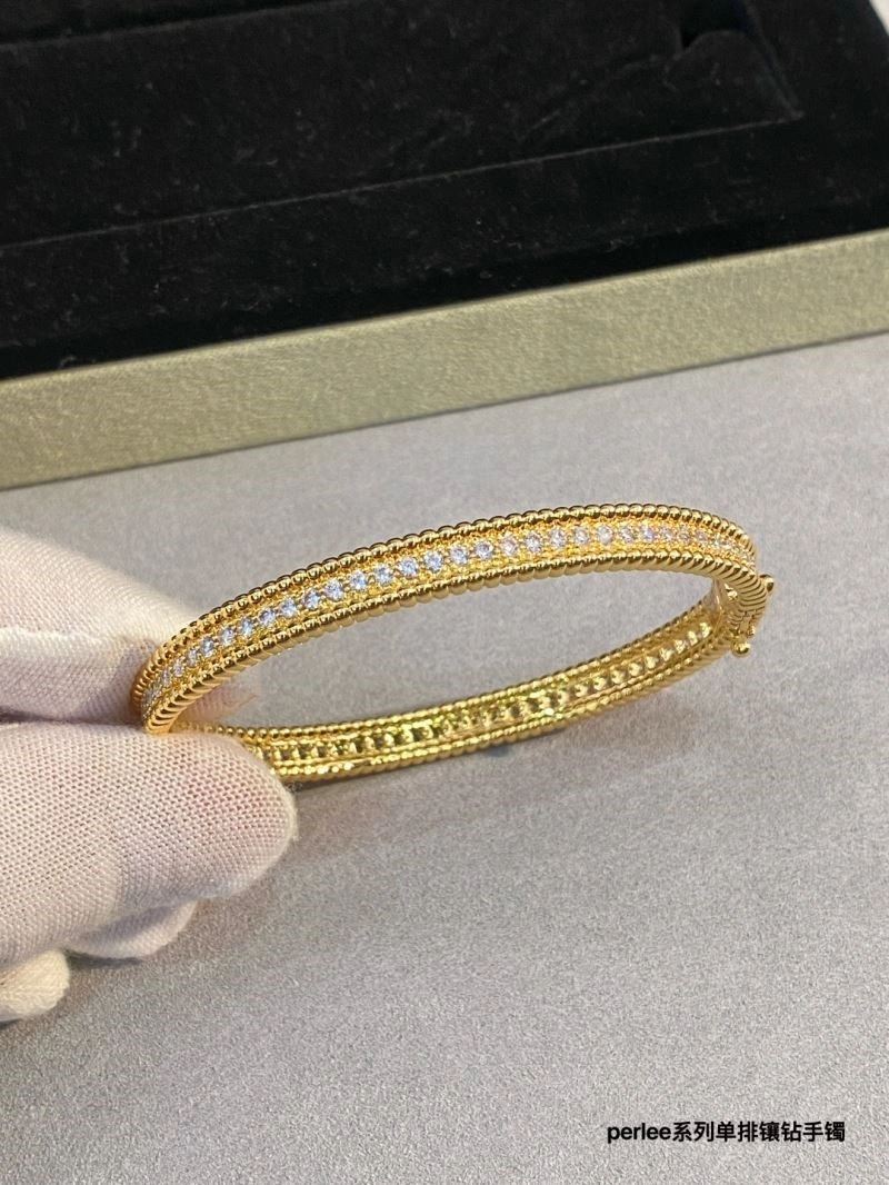Vca Bracelets Tailored 254478