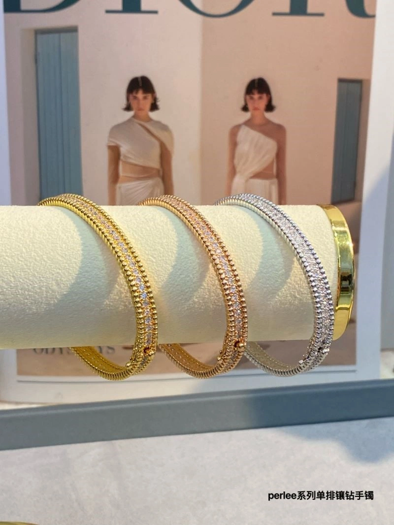Vca Bracelets Tailored 254478