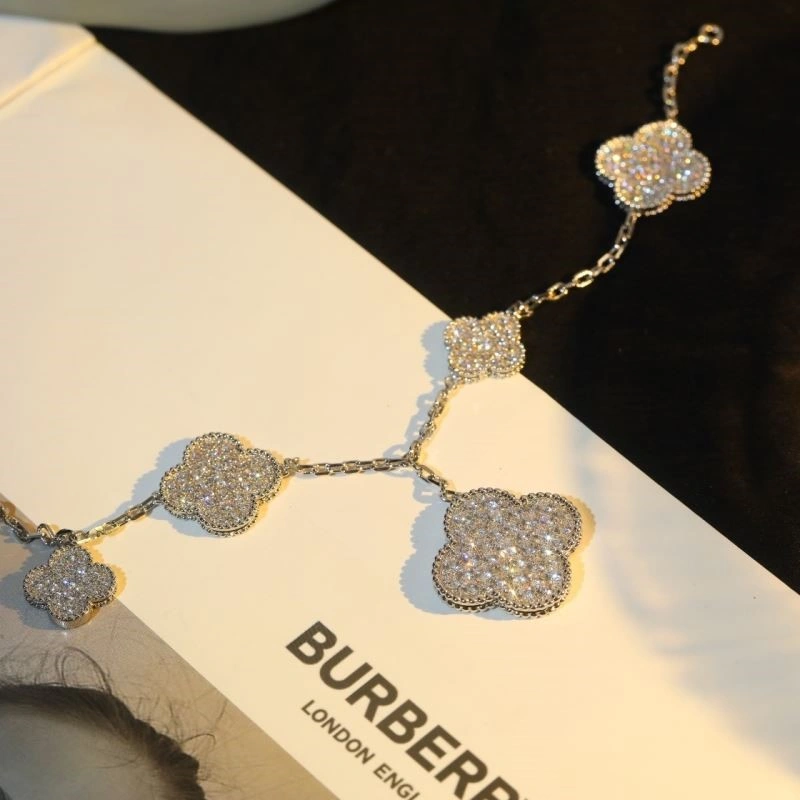 Supportive Vca Bracelets 254471