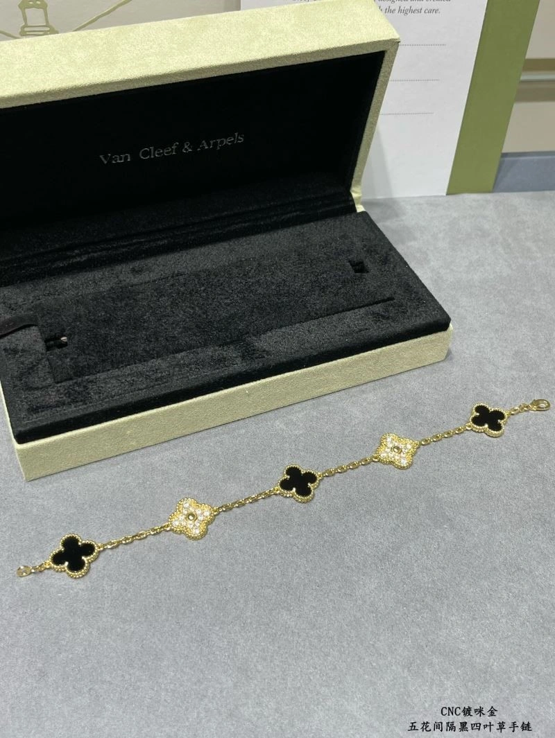 Vca Bracelets Contemporary 254475