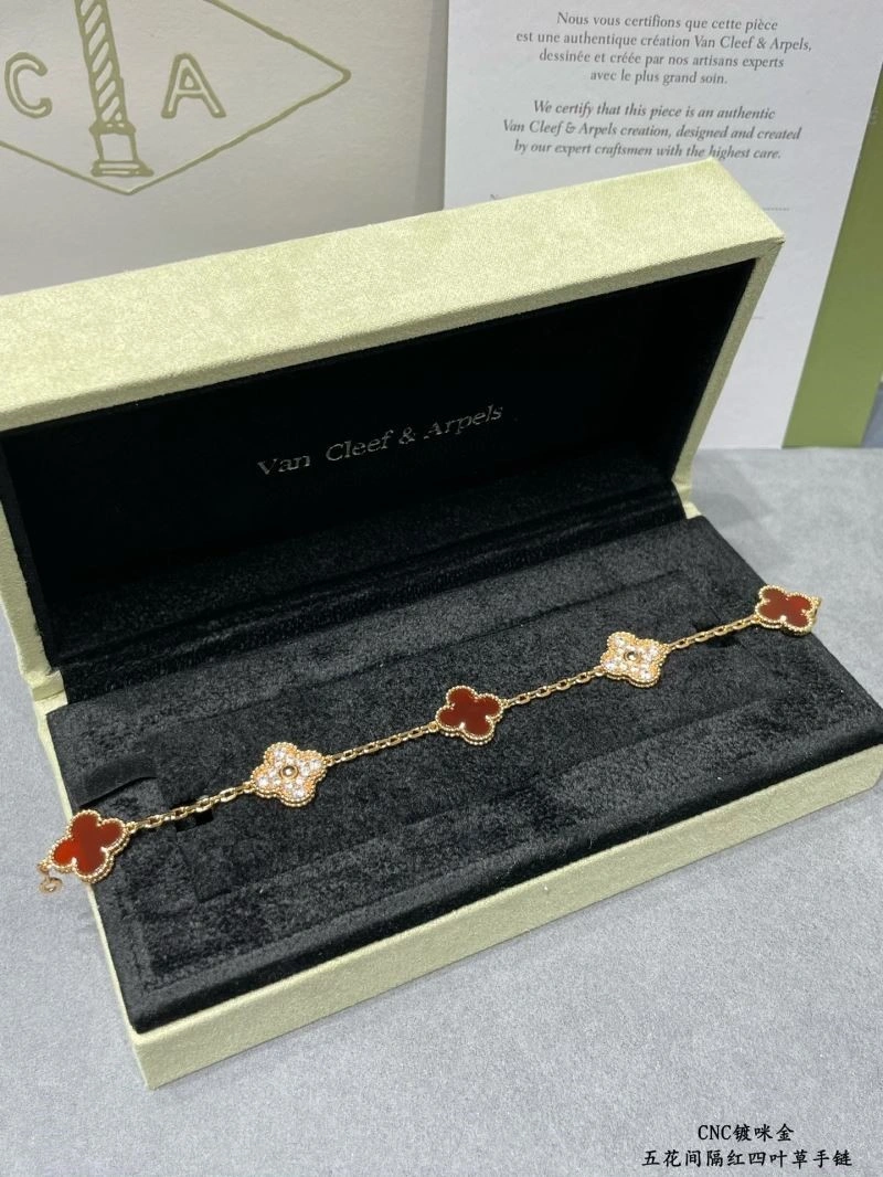 Vca Bracelets Versatile 254447
