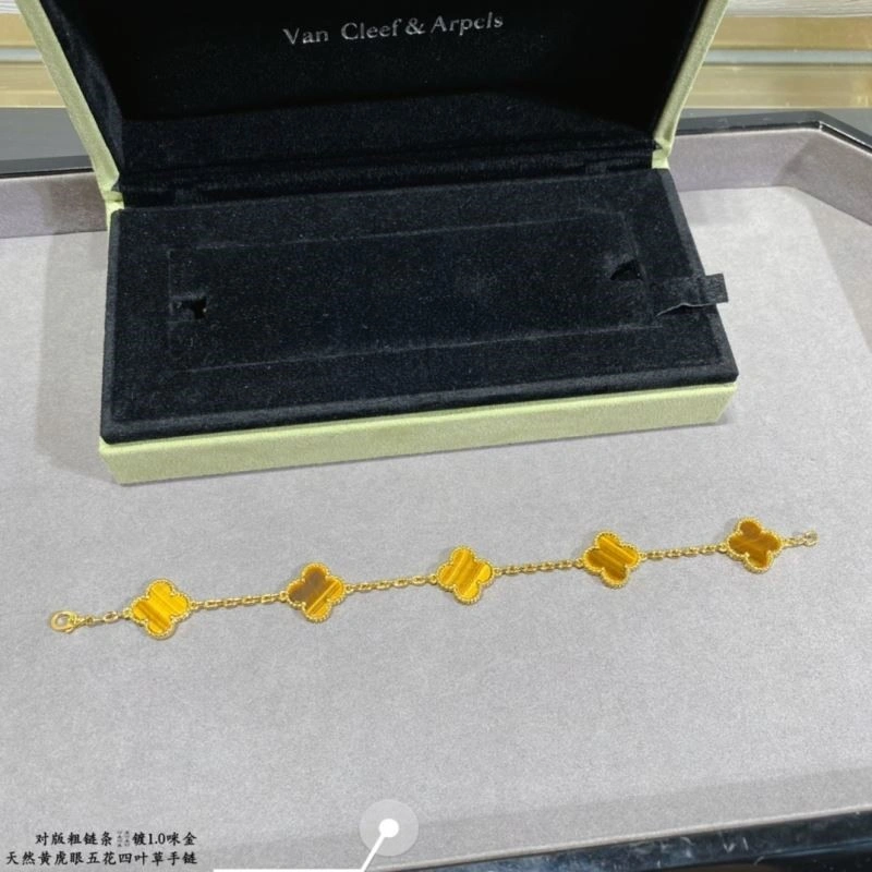 SportInspired Vca Bracelets 254445