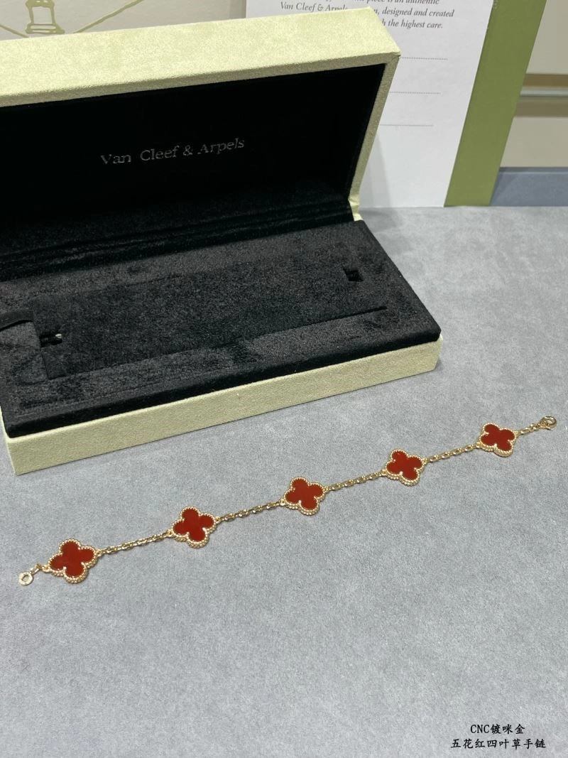 Minimalist Vca Bracelets 254421
