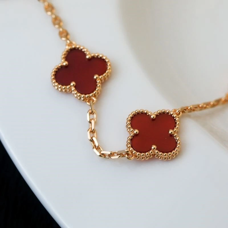 NewStyle Vca Bracelets 254410