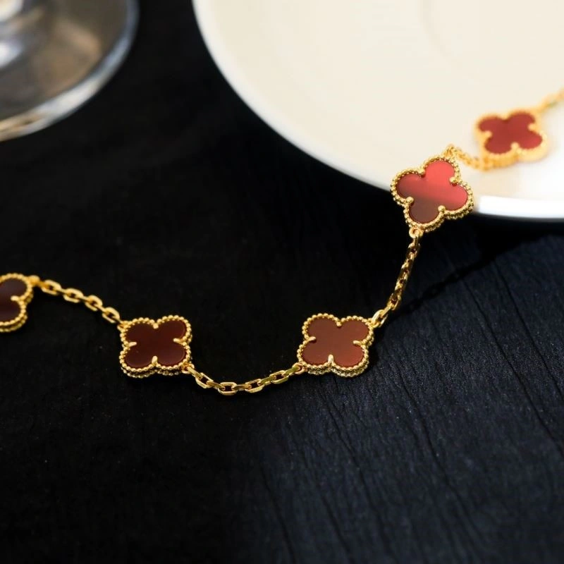 NewStyle Vca Bracelets 254410