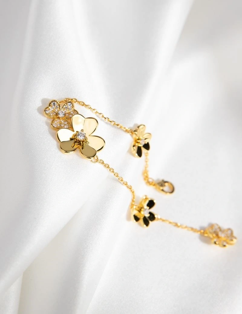 TimelessDesign Vca Bracelets 254439