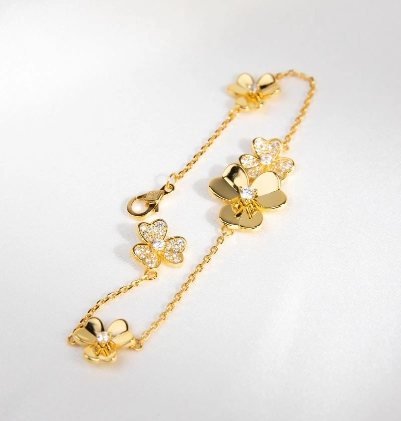 TimelessDesign Vca Bracelets 254439
