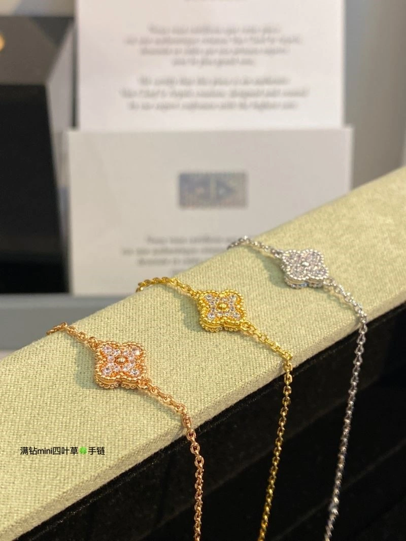 Vca Bracelets Durable 254441