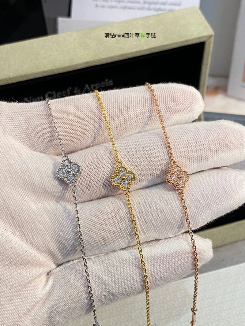 Vca Bracelets Durable 254441